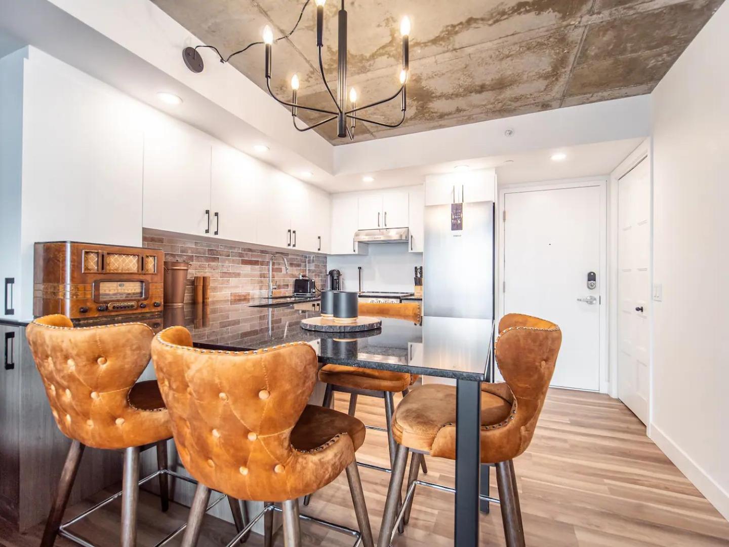 Quebec, Rustique Chic En Ville, Piscine Sur Le Toit Pour 2 A 6 Invites ภายนอก รูปภาพ
